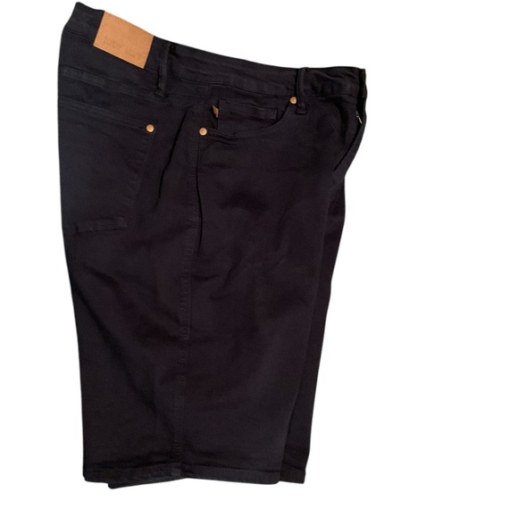 Judy Blue Women’s 1Xlg Denim Capris - Picture 1 of 10